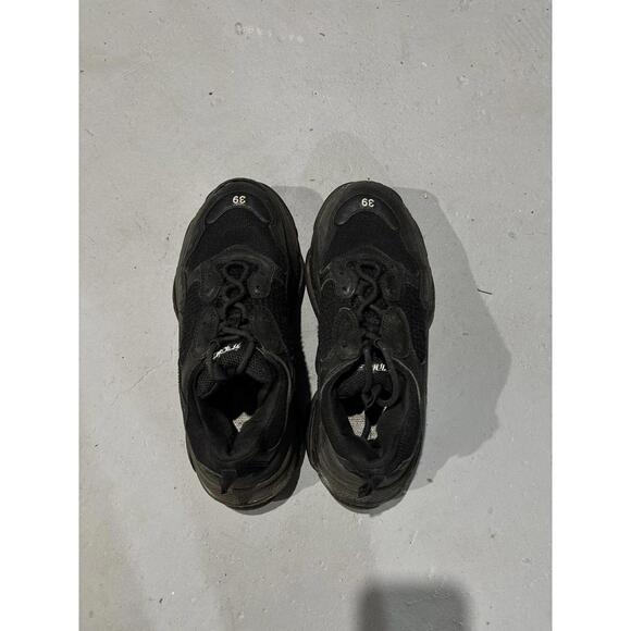 Balenciaga Triple S Black (7.5M/9W)